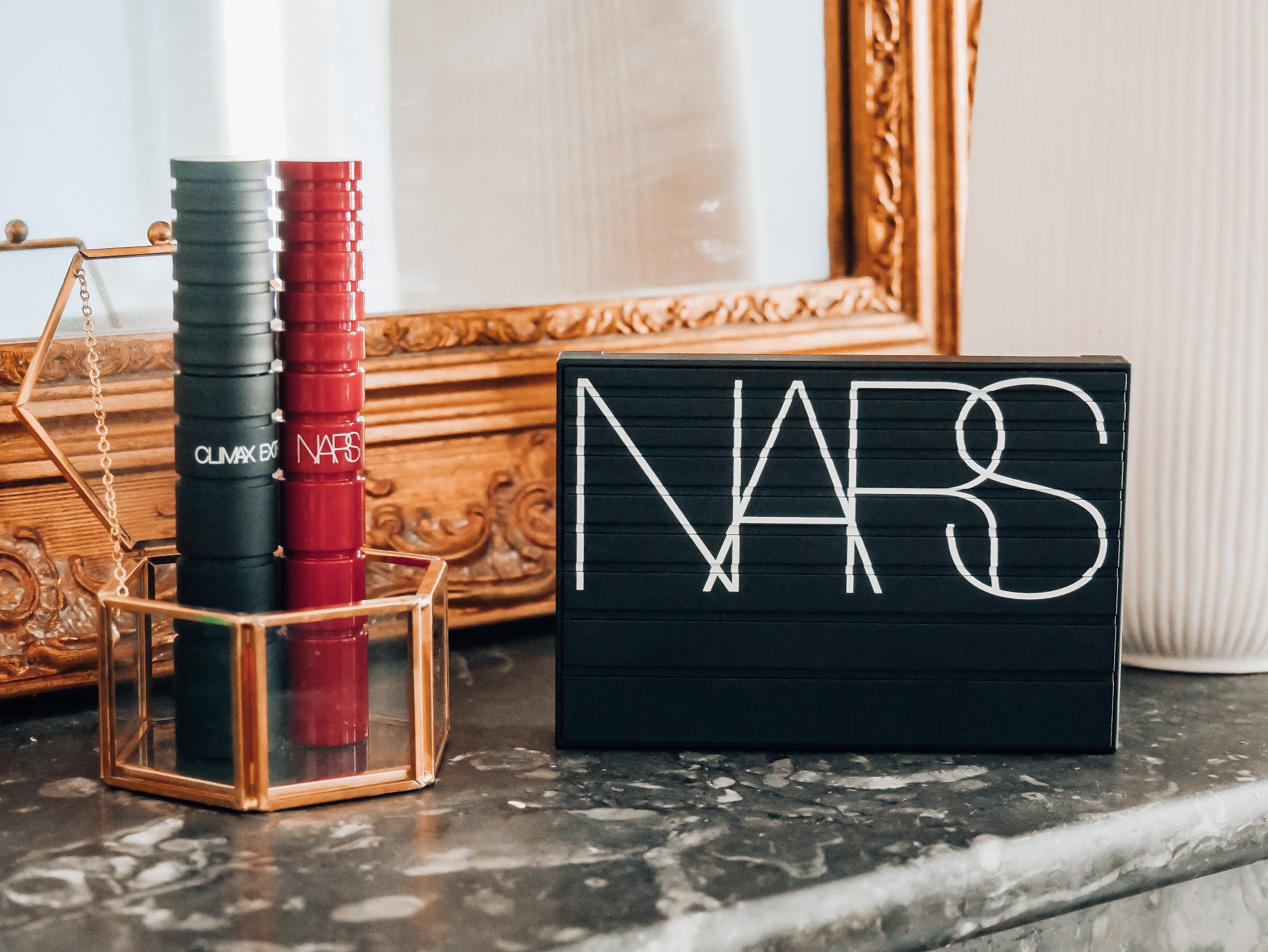 Nars Extreme Effects