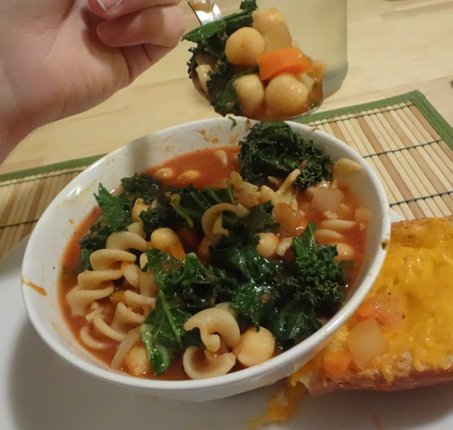 vegetable chickpea and pasta soup