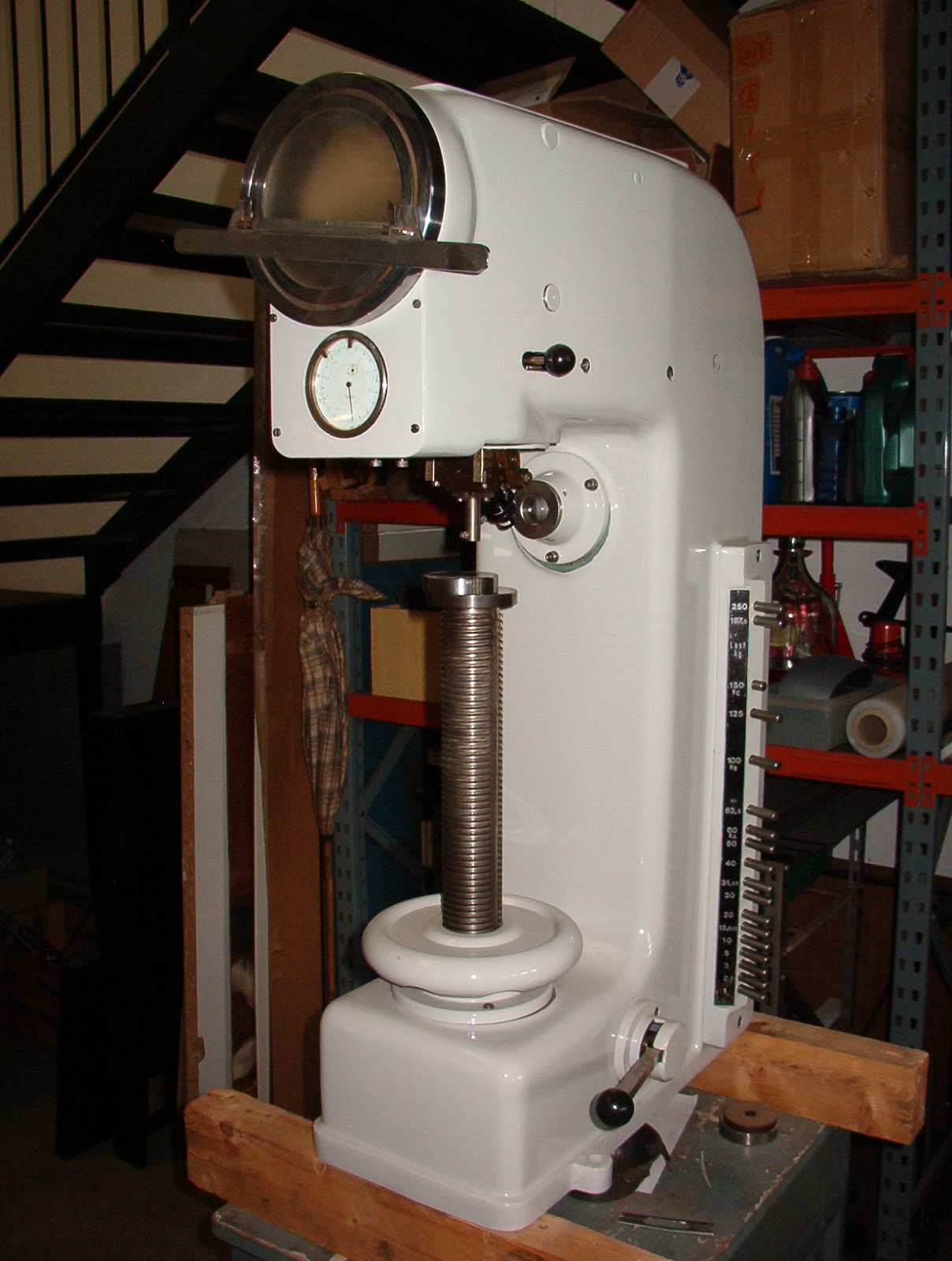 Prove Di Durezza Rockwell Brinell Vickers Knoop Shore Hardness Test Images