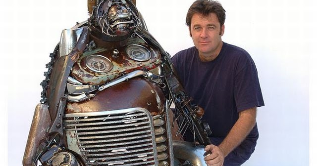 Geniales esculturas hechas con partes de autos. | Quiero más diseño