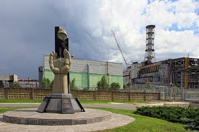 Il film delle profezie sull'Uomo Falena e il disastro di Chernobyl dell'aprile 1986: Qual è la verità?
