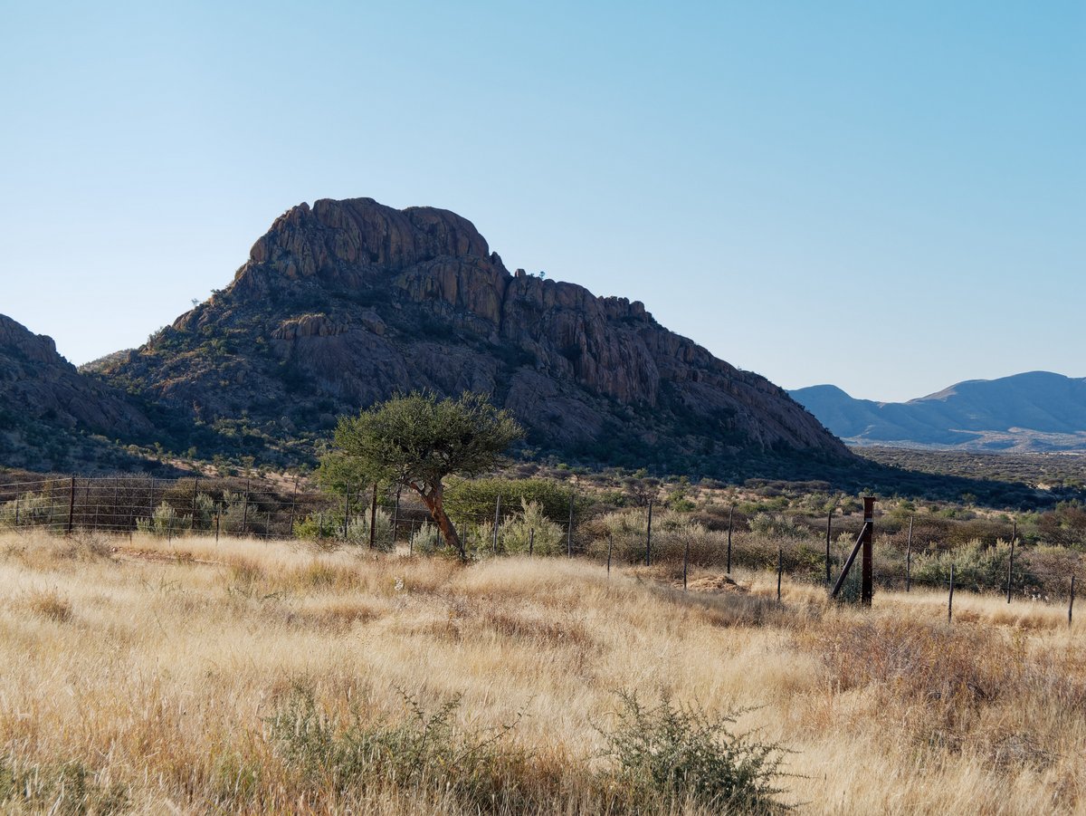 Вшестером по Намибии на джипах в пандемию Вшестером по Намибии на джипах в пандемию