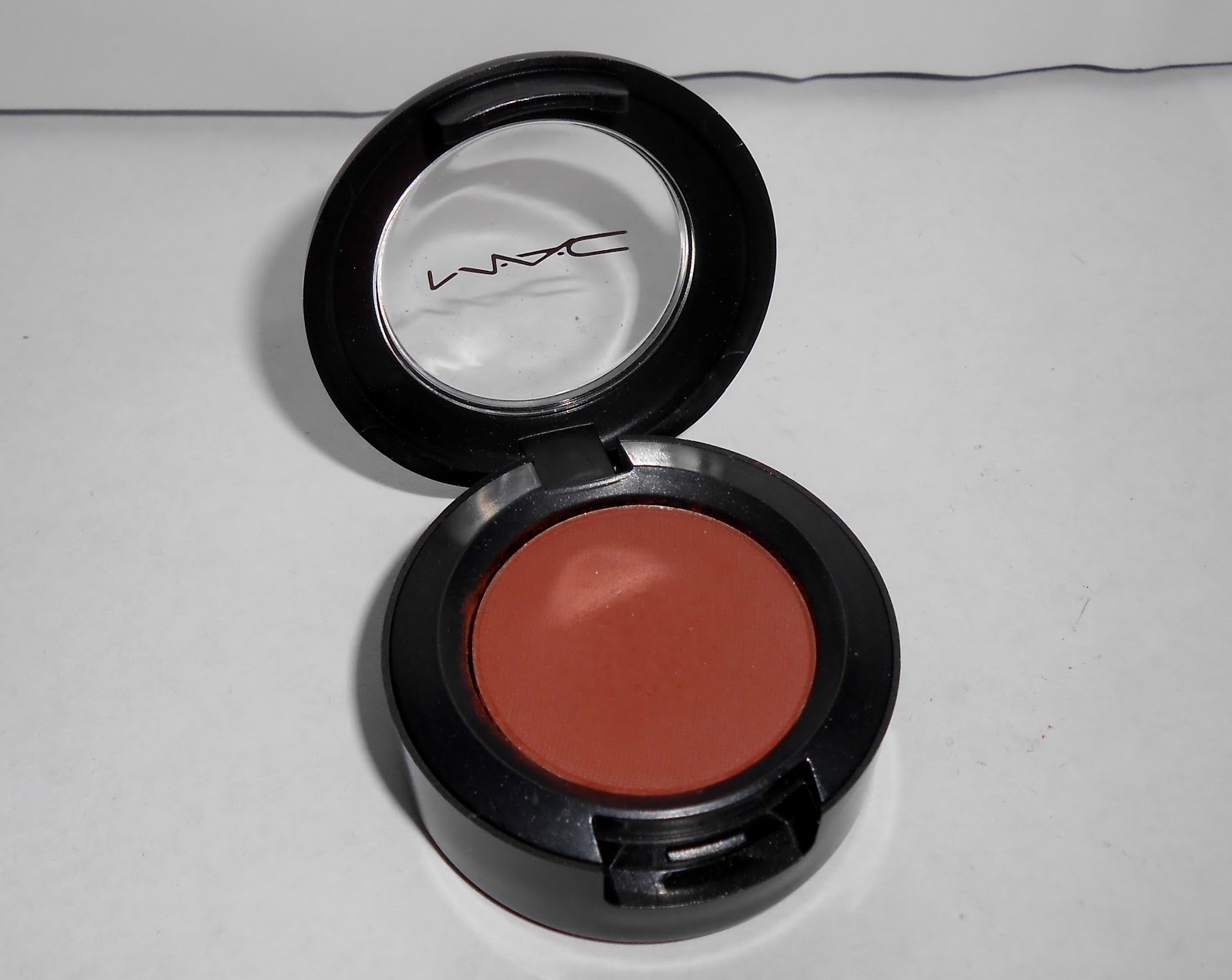 Mac Brown Script Swatch