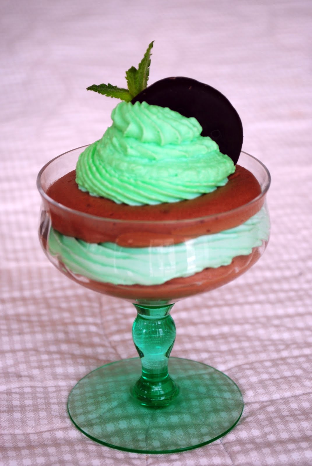 Shamrock Parfaits Chocolate And Mint Mousse The Kitchen Mccabe