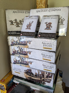 Brand new boxes amounting to a full Kharadron Army.