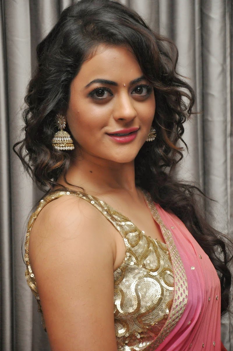 800px x 1204px - Shruti Sodhi Wiki, Biography, Dob, Age, Height, Weight, Affairs and More