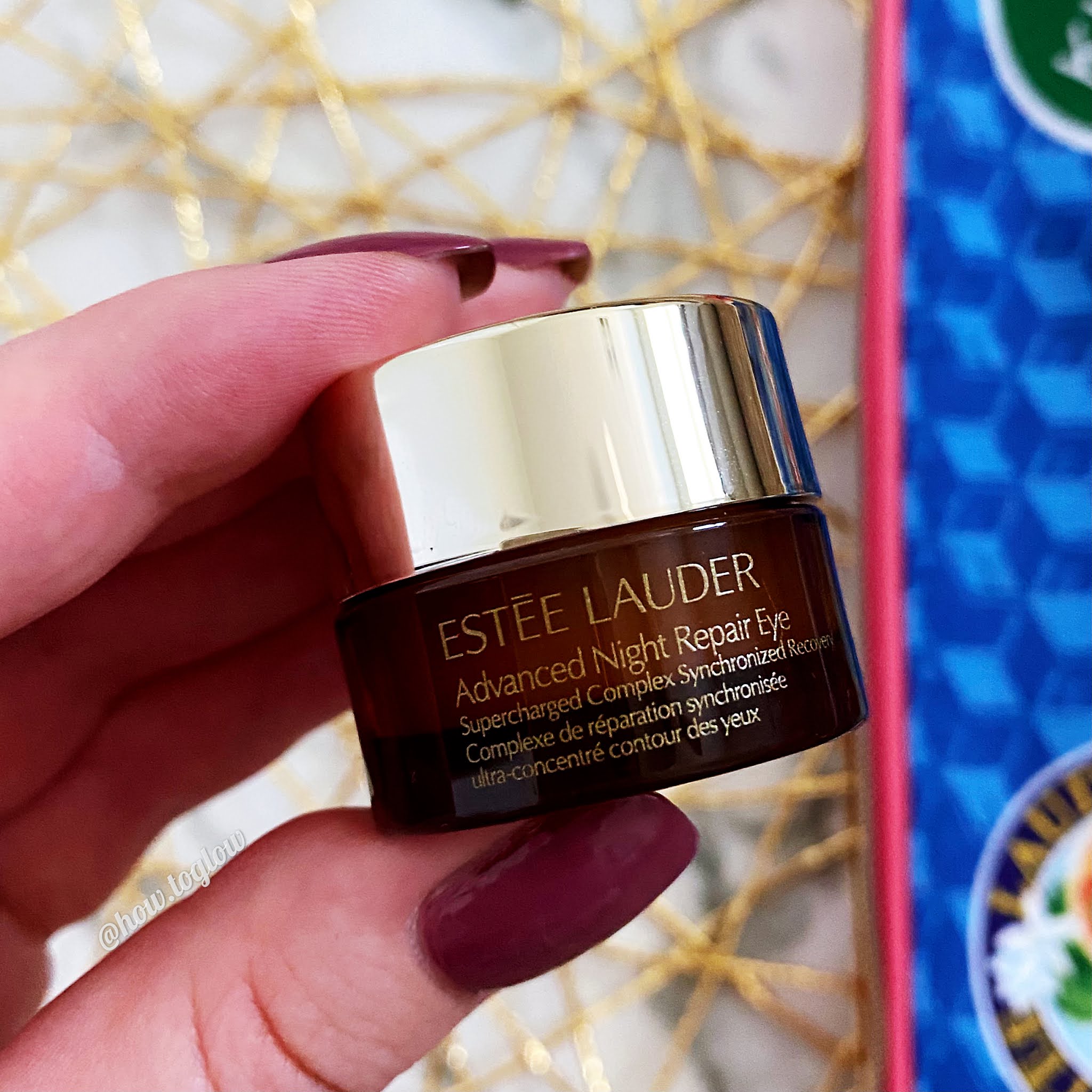 How To Glow Estée Lauder Advanced Night Repair Eye Cream