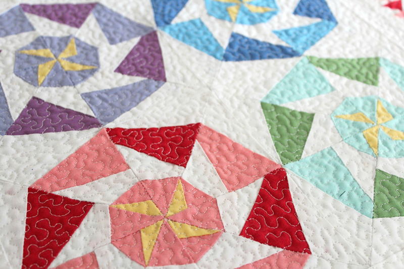 Saw Blade Mini Quilt + Your Free August 2017 Calendar Threadbare