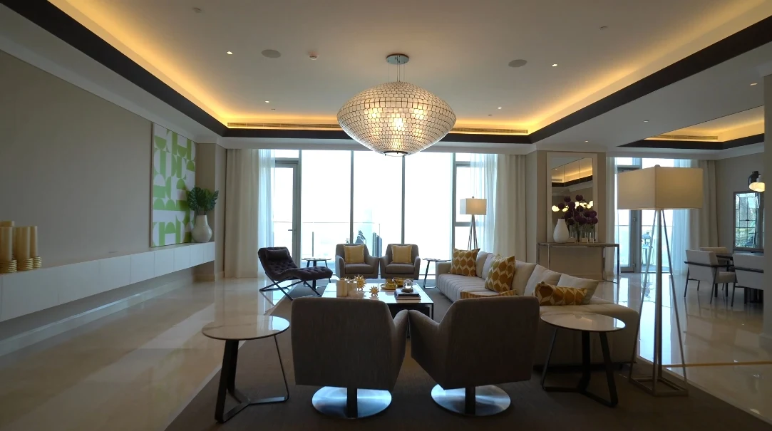 20 Interior Design Photos vs. Tour Taj Residences Dubai Penthouse