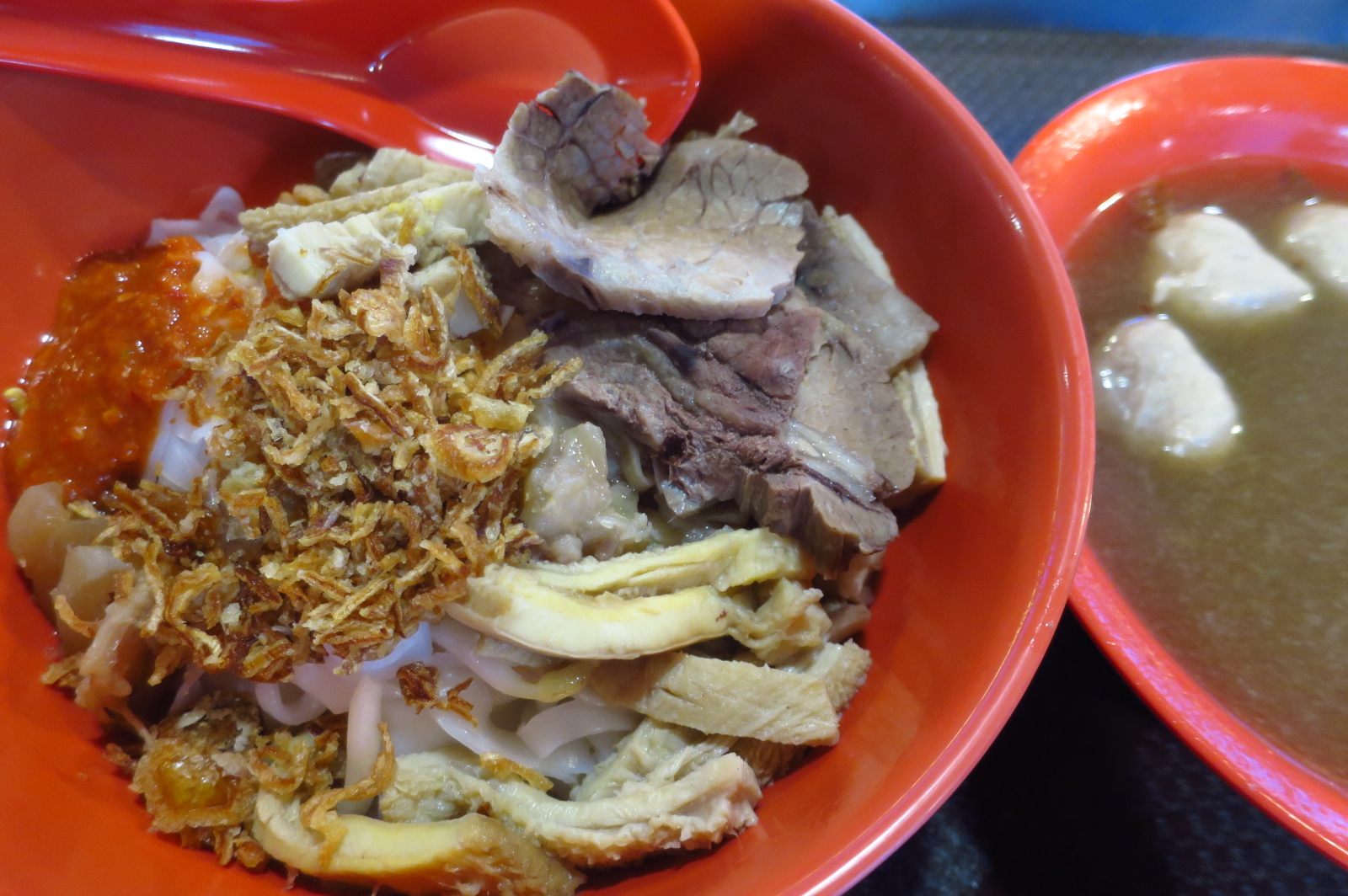 mooteow_mixed%2Bbeef%2Btendon%2Bkuey%2Bteow.JPG