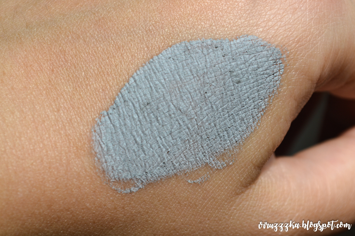Glamglow Supermud Clearing Treatment Review & Swatches