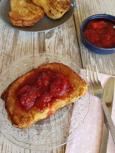 Brioche-perdue-fraises -au-menu-du-jour