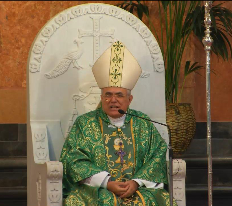 PASIÓN POR MVNDA El obispo de Córdoba clausura el Año Jubilar de la