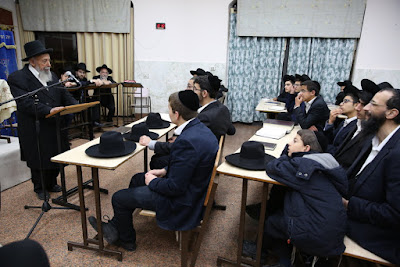 Líderes ortodoxos rechazan afirmación de crisis de población haredi en Israel Los líderes judíos ortodoxos cuestionan la afirmación hecha en un informe reciente de la emisora Canal 10 de Israel de que el sector estrictamente ortodoxa del país está "en proceso de desintegración".