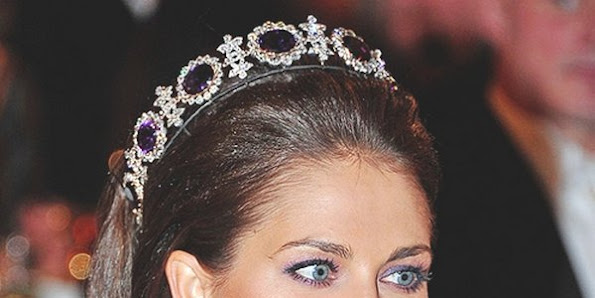 Princess Madeleine of Sweden jewelry, Wedding rings, engagement rings, Sets, Earrings, Pendants, Necklaces, Bracelets, Brooches diamont, diamonds,