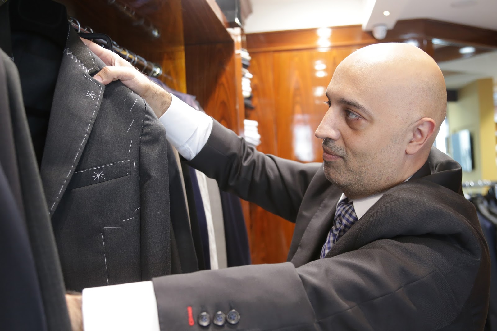 The UAE Man مدونة رجل الإمارات : Elegante Men Tailoring - Dubai