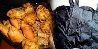 Ternyata Menggunakan Kresek Hitam Untuk Wadah Makanan Sangat Berbahaya! Berikut Penjelasannya Ternyata Menggunakan Kresek Hitam Untuk Wadah Makanan Sangat Berbahaya! Berikut Penjelasannya