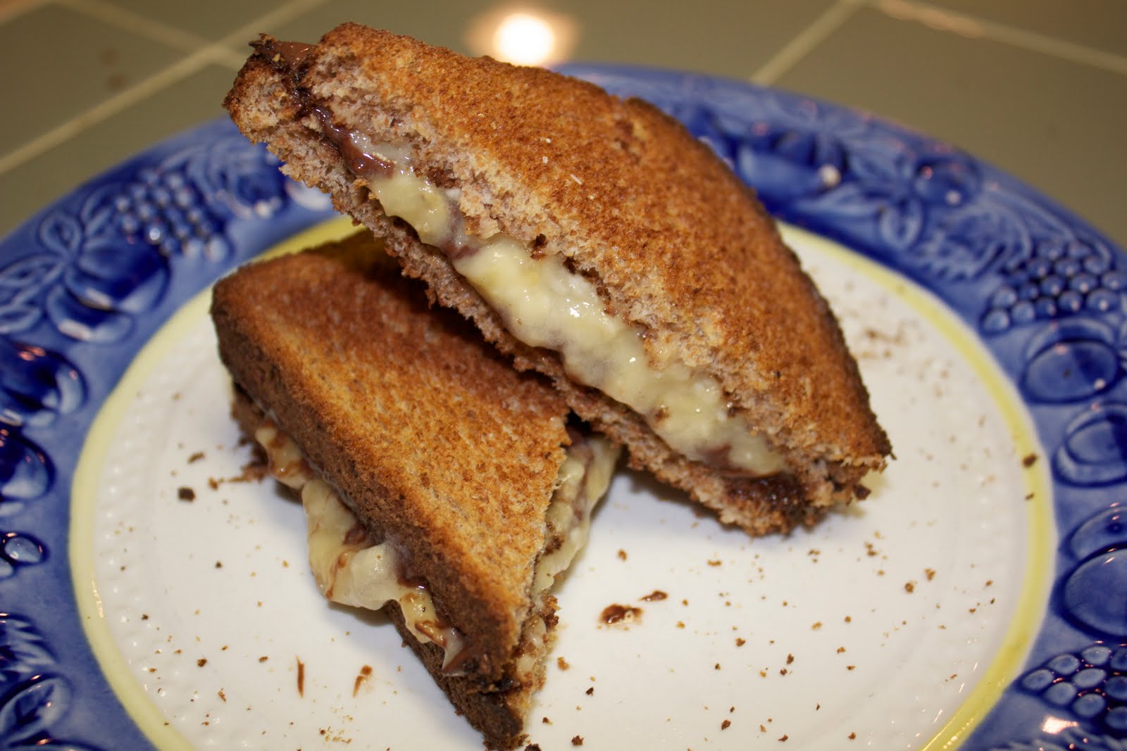 Friendly Kitchen Nutella & Banana Sandwich