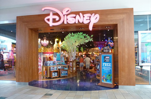 ejemplo de tienda disney disney store fisica