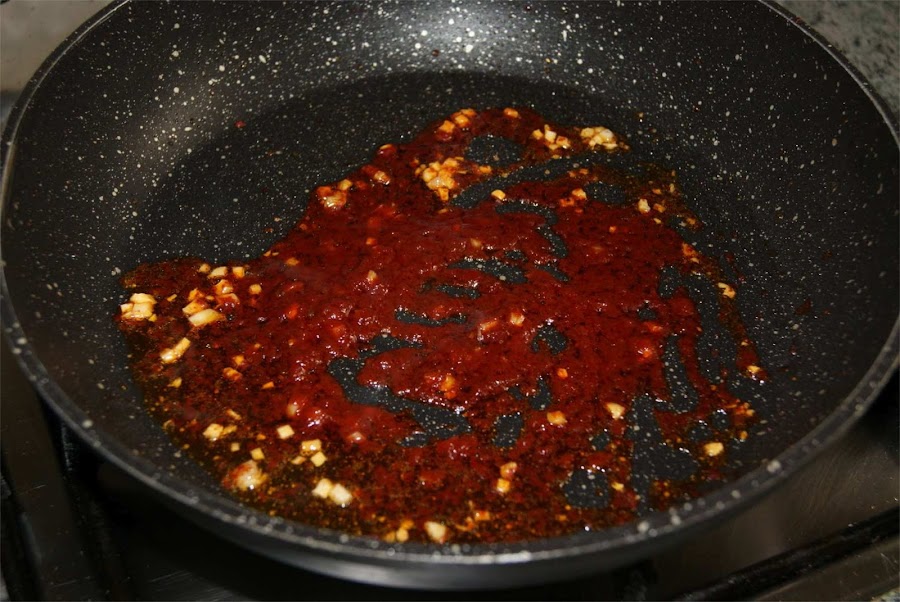 champiñones con angulas sucedáneas paso 1