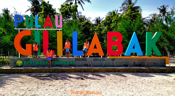 paket wisata gabungan atau open trip gili labak madura wisata gili labak madura
