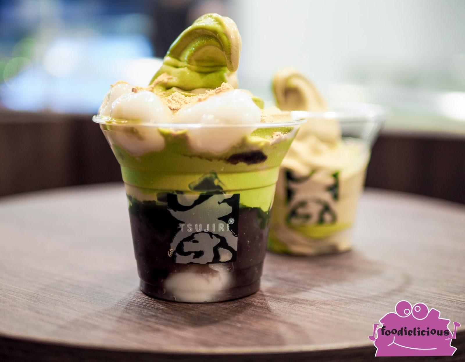 Tsujiri Matcha Tea House For Lovers of All Desserts Green oo