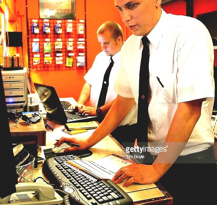 the people who fix computers at work the people who fix computers at work