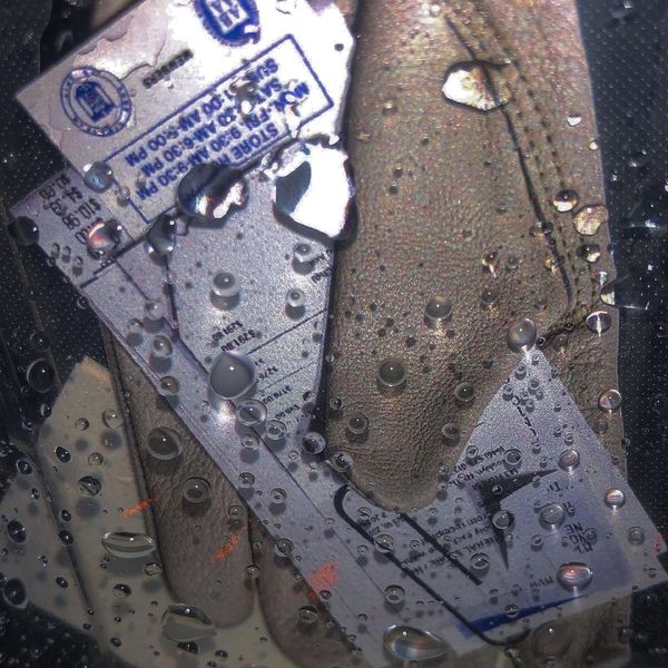 woo yong – 19 (Nineteen) – Single