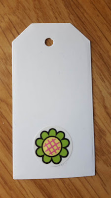 DIY quick spring gift tags DIY quick spring gift tags