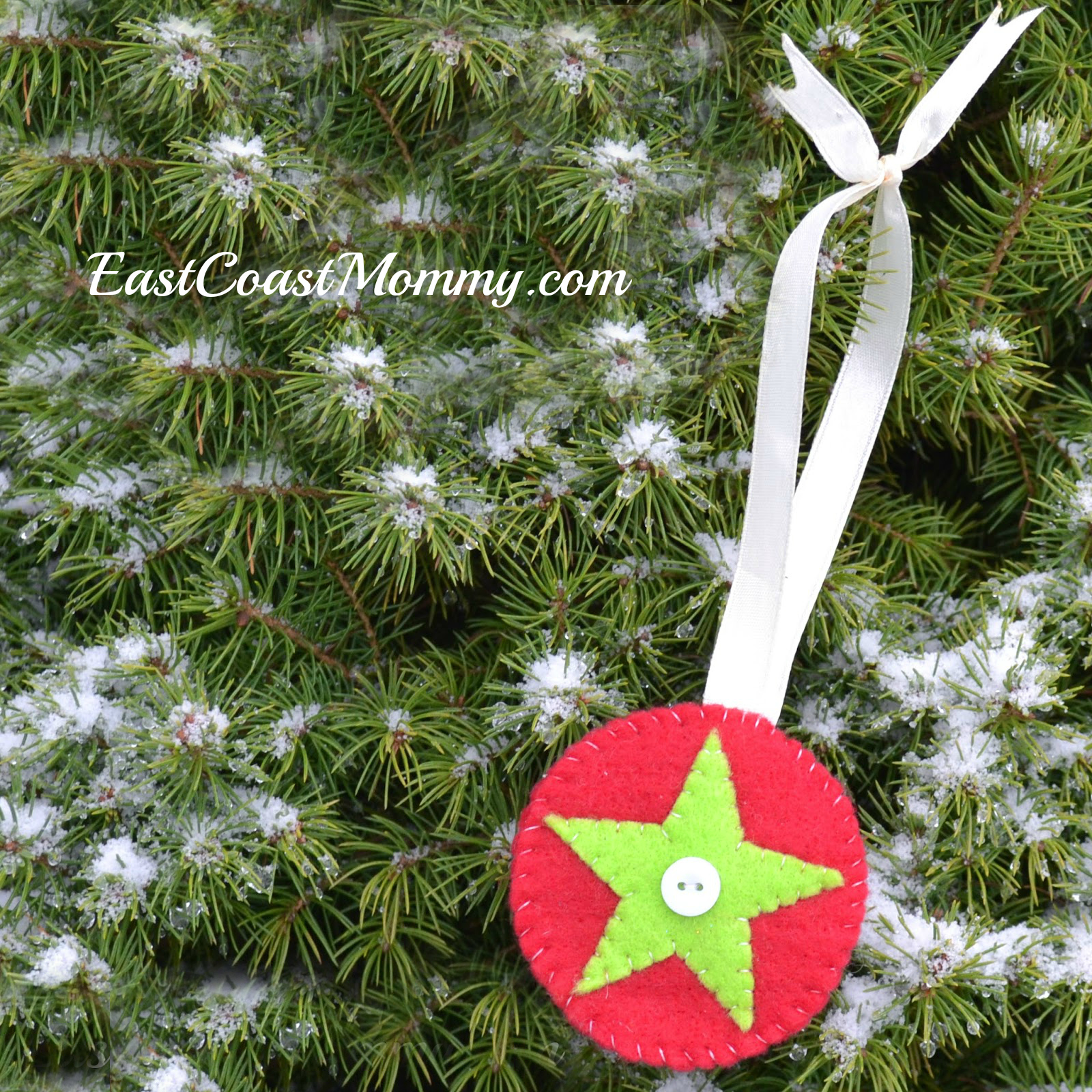 East Coast Mommy: Simple Felt Christmas Ornaments