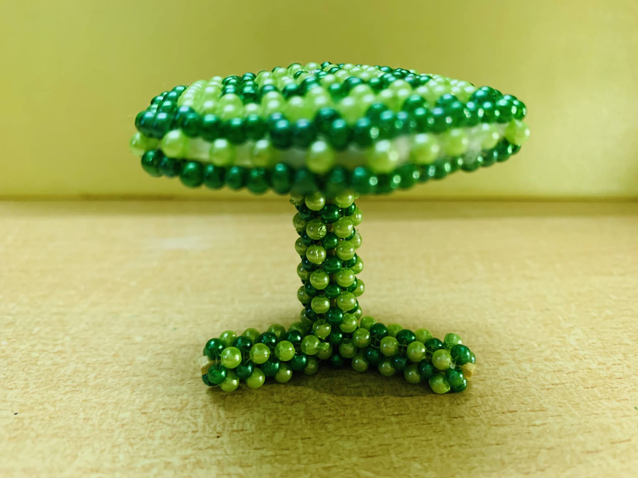 Make It With Beads Table