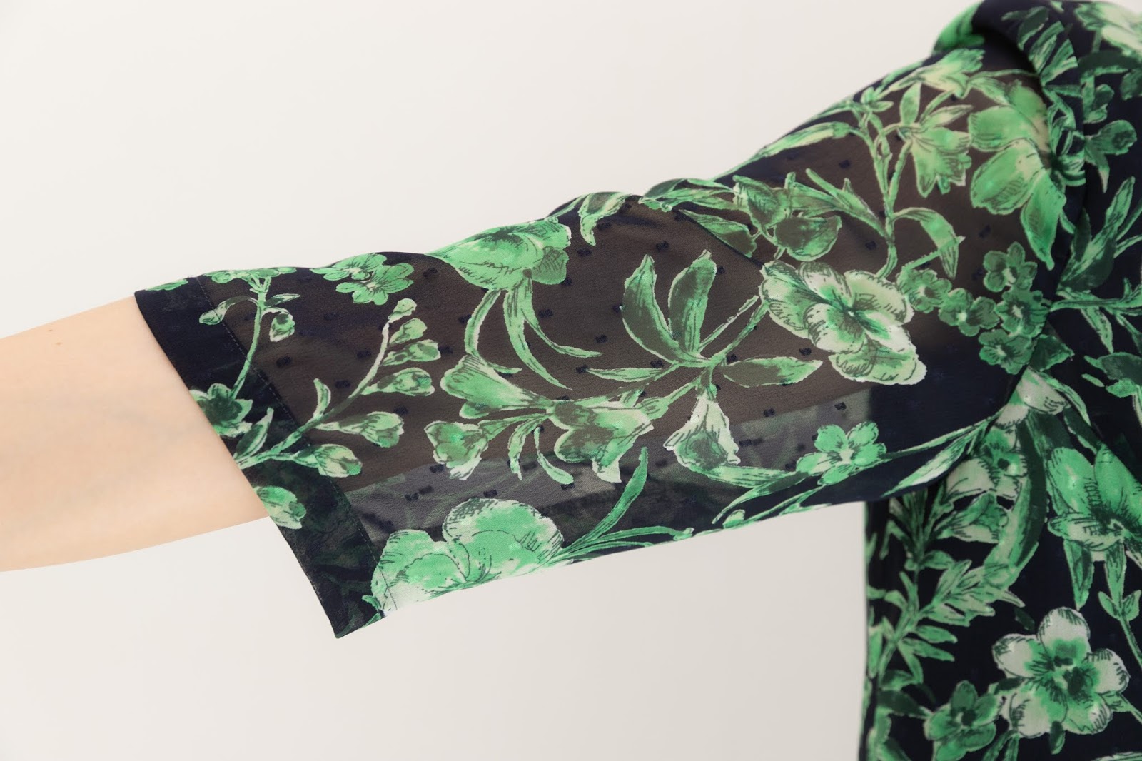 ブティックひでき セミオーダーの婦人服: オンラインショップ新着 重ね着風 七分袖 ワンピース