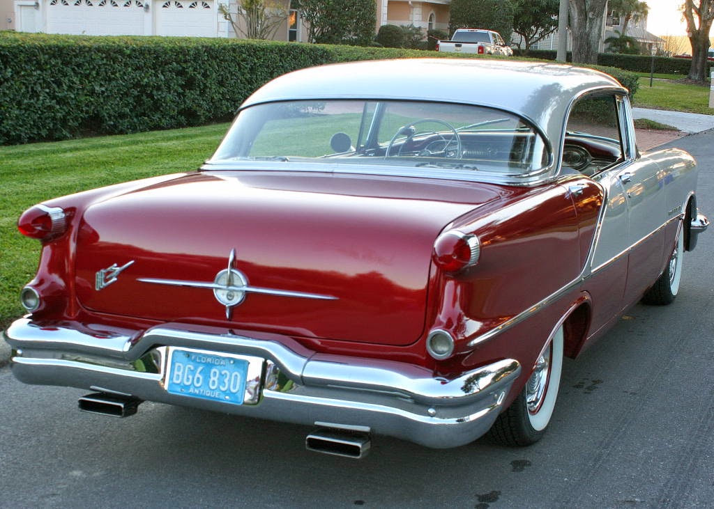 Oldsmobile 1956 года
