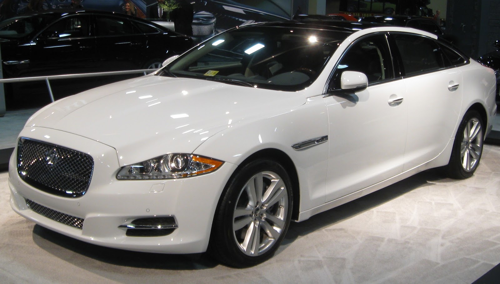latest cars and bikes wallpapers images photos Top 31 Jaguar Car
