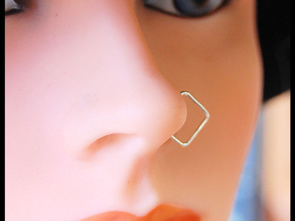Women Beauty Tips: 10+ Unique Nose Piercing Jewelry