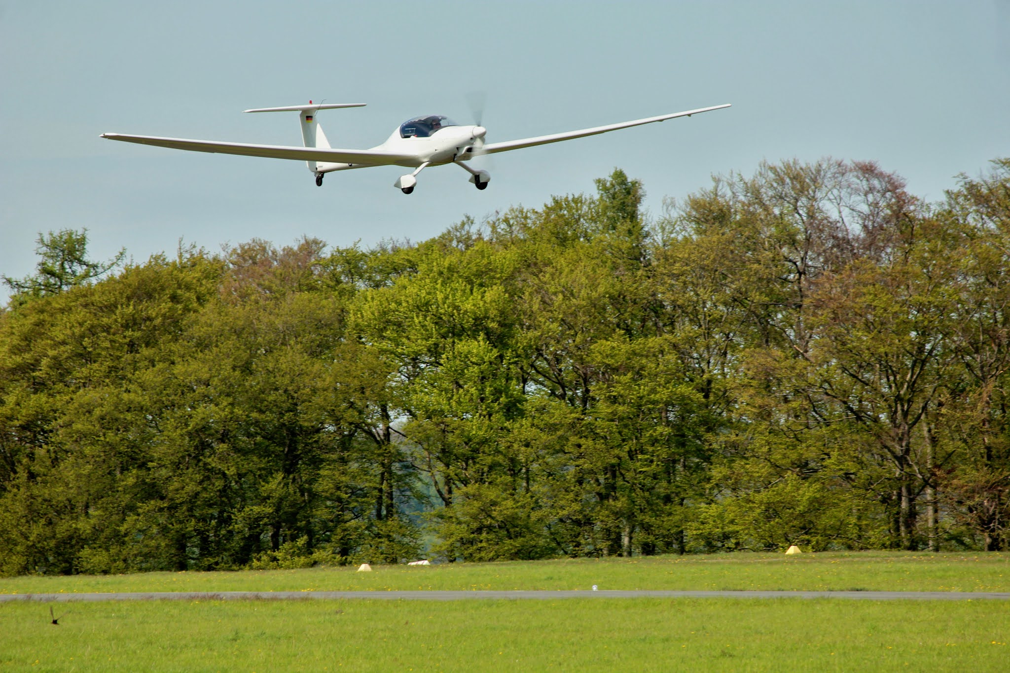 shadow mobil Wandern um den Flugplatz HöxterHolzminden