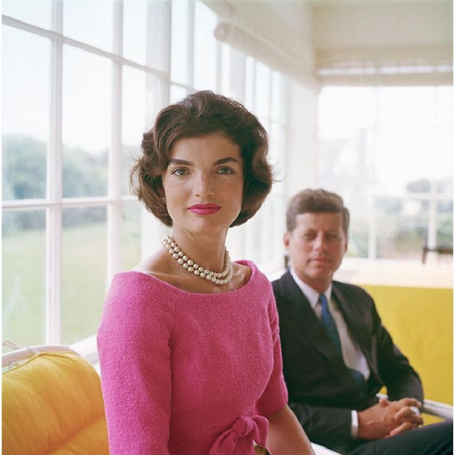 Lovely Pics of Jacqueline Kennedy and John F. Kennedy With Their