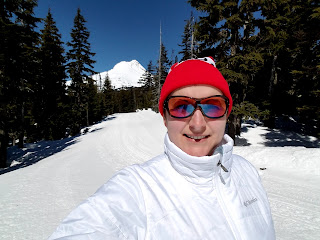 woman snow mountain snowshoeing Portland Oregon