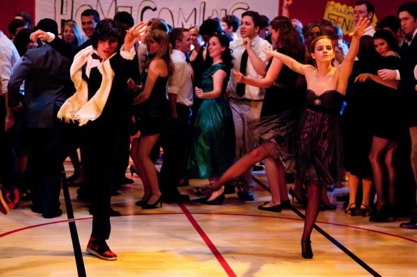 Emma Watson dançando no filme As Vantagens de Ser Invisível