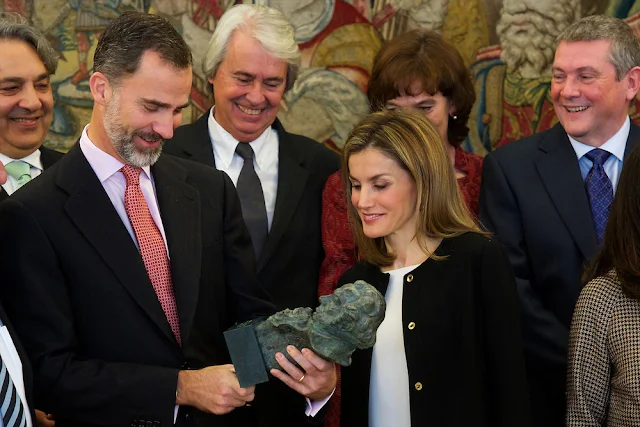 Spanish Royals receives Board of the Academy of Cinema - CAROLINA HERRERA Shoes