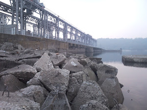 Дубоссарская ГЭС фото.