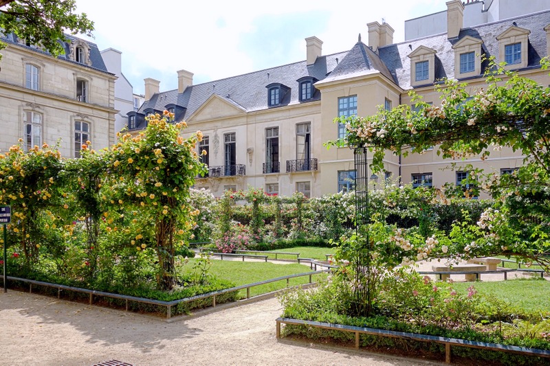 Paris : Square Saint-Gilles-Grand-Veneur-Pauline-Roland, un jardin