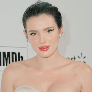Bella Thorne Social Media 01-Mar-2020