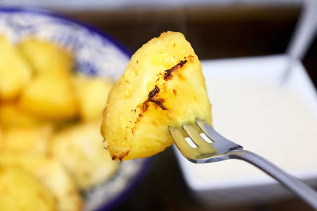 Air Fryer Brazilian Pineapple with Lime Dip