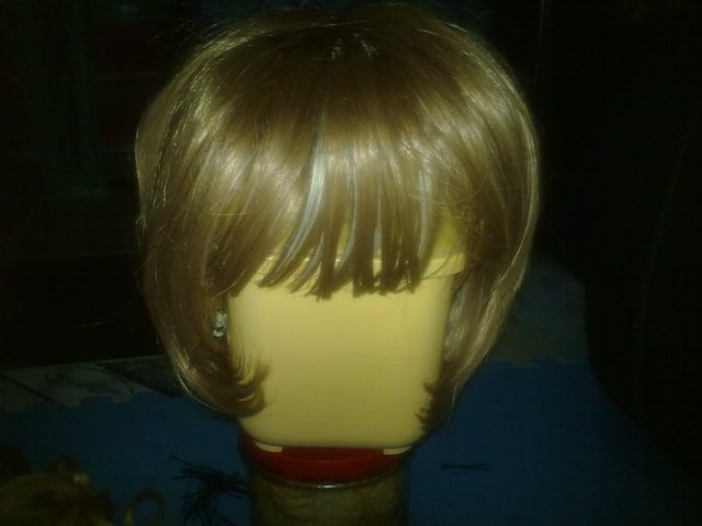 blogging about: [tutorial] How I remove shine in a synthetic cheap wigs