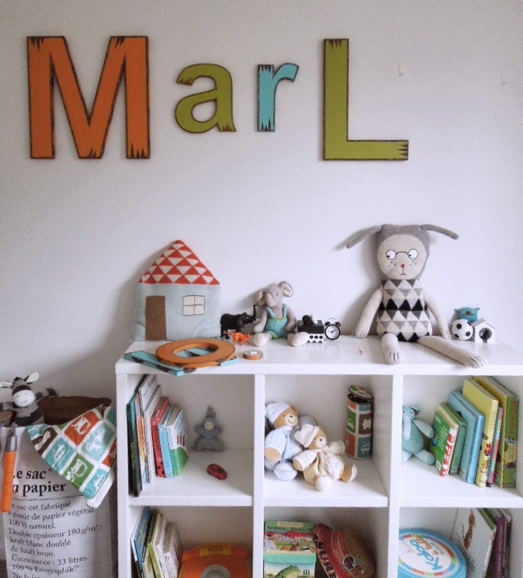 Wall Letter Hanging Strips - No Damage