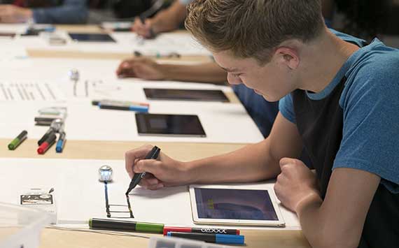 Inspired by Savannah: Evo, an Award-winning Coding Robot That Blends ...