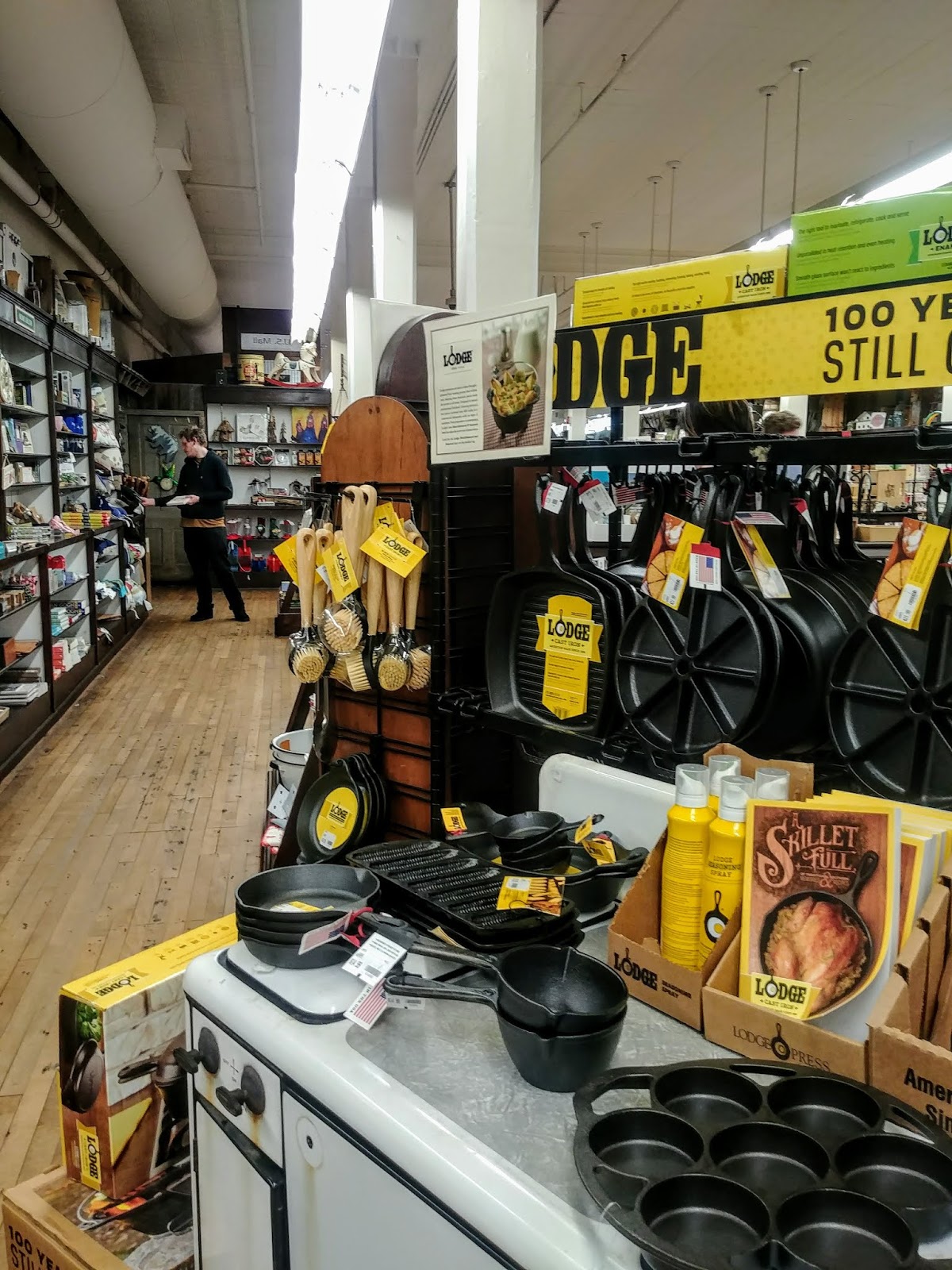 Another Mile Another Destination Blog Mast General Store, Columbia