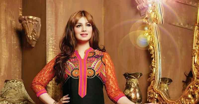 Picking The Perfect Designer Salwar Suit - A Quick Guide   