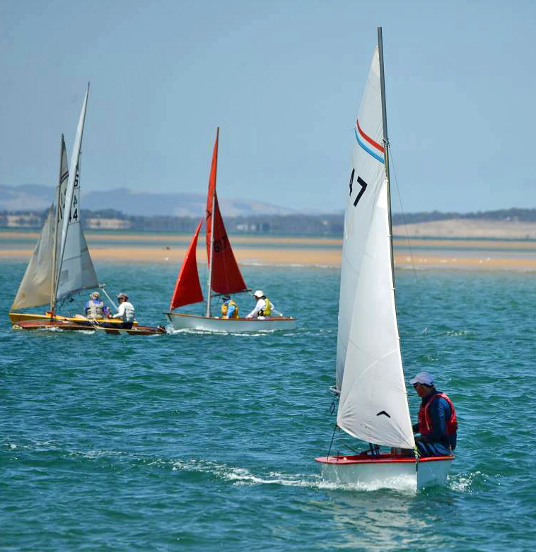 Earwigoagin 2017 Australian Classic Wooden Dinghy Regatta More Photos